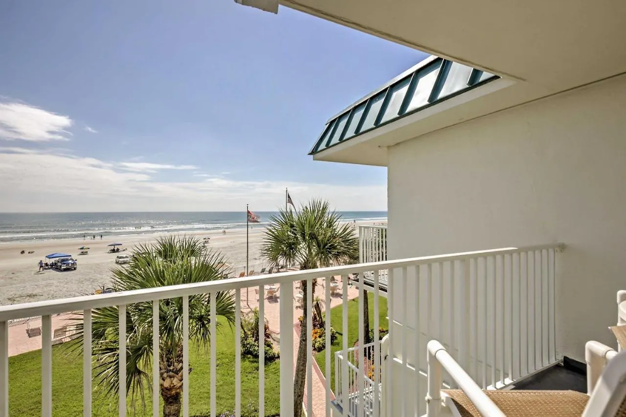 Apartment Daytona Beach Studio With Oceanfront Balcony And Pool!