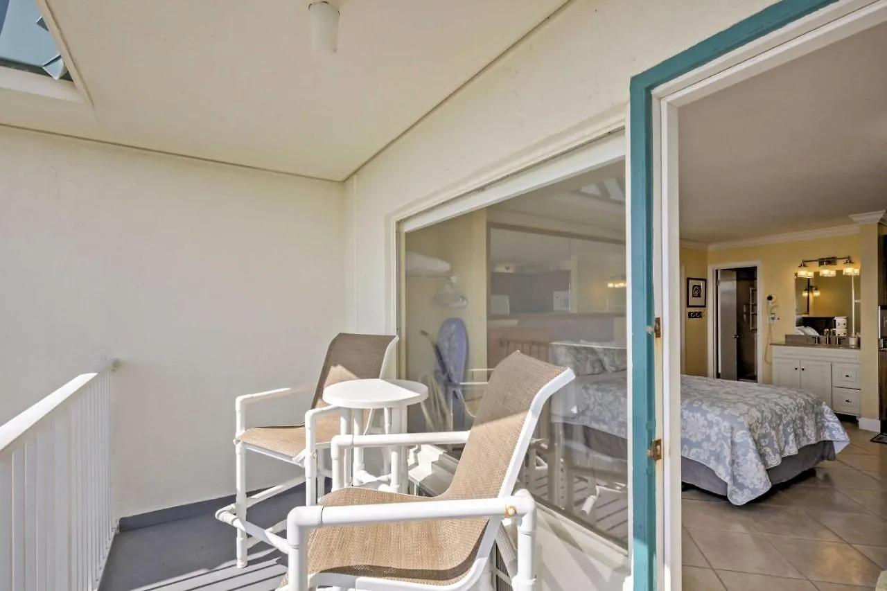 Daytona Beach Studio With Oceanfront Balcony And Pool! شقة